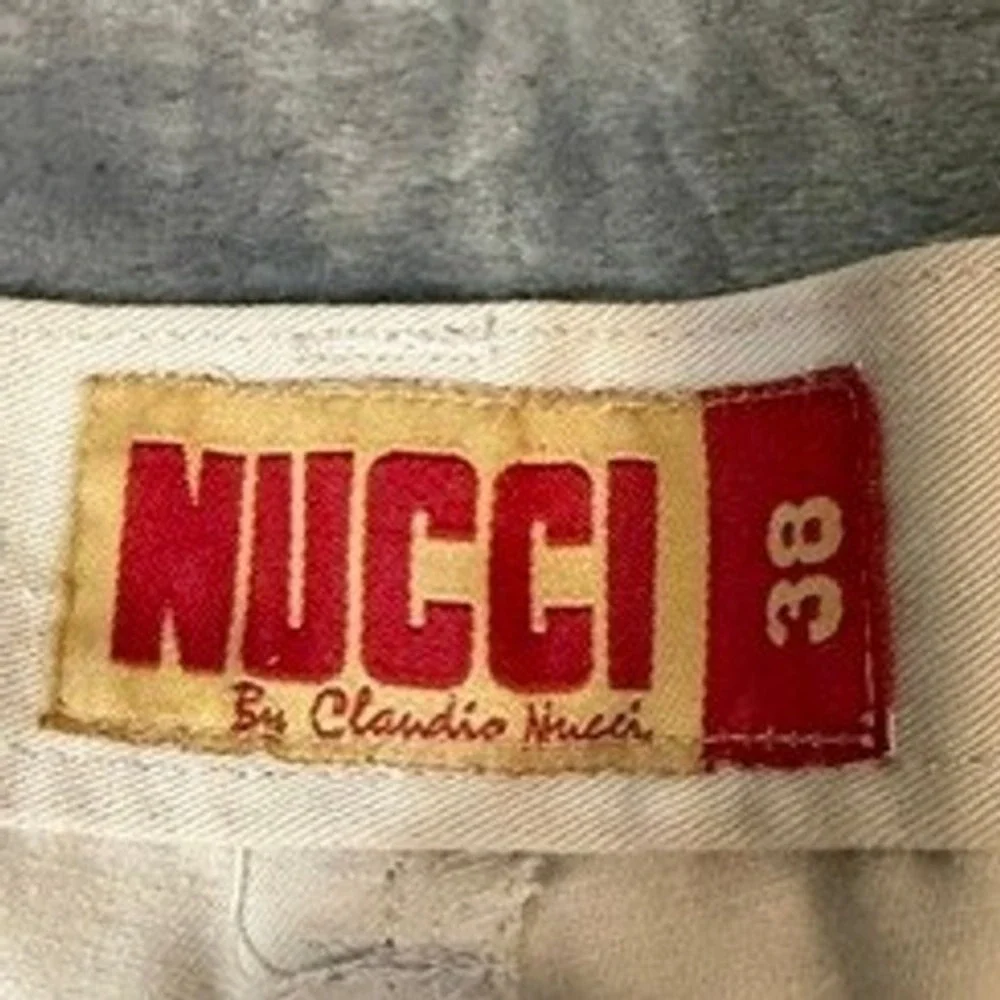 Claudio Nucci Shorts Mens 38 Khaki Pleated 10 inch Inseam Cotton Blend EUC
